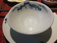 -二荆条·蜀鲜汇城市森林火锅