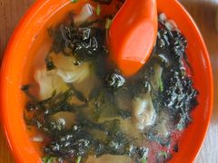 雲吞-吉上小哥·牛肉蒸饺.炸串(官庄路口总店)