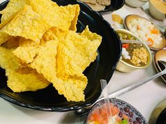 -菌子鲜汤野生菌锅