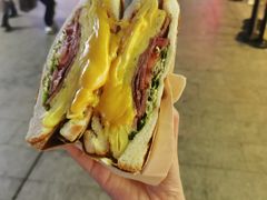 -Al Salam莫的三明治