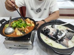 -万佛湖许老大铁锅鱼(黑金冠店)