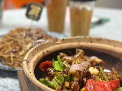 -天宝食坊·啫啫煲大排档(西华路店)