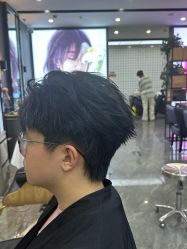 -藤野造型烫染·漂发