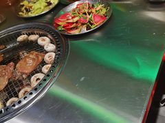 -马路牙子烧烤音乐酒馆(望京店)