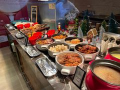 -广州万富希尔顿酒店·感趣自助餐厅·金秋蟹宴生蚝海鲜刺身烧烤
