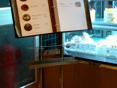 -巴黎贝甜(大宁国际商业广场店)
