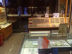 -光明眼镜·蔡司授权(徐泾店)