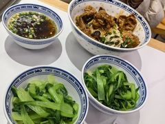 -鲁达面馆本帮风味(共康东路店)