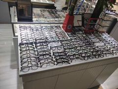 -华彬眼镜专业渐进配镜(潘家园店)