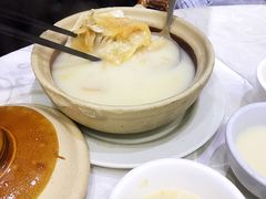 鸡煲中勾翅-凤城礼记鱼翅海鲜酒家(新马路总店)