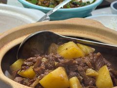 牛腩土豆砂锅煲-福巷湘食小馆·猛火现炒(上海首店)