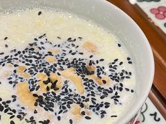 酒酿蛋奶汤-堂屋糖水店(愚园店)