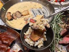 野菌油焖饭-新城概念餐厅