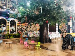 -钟书阁(松江泰晤士小镇店)