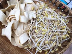 -楠柏弯休闲山庄(梨花溪店)