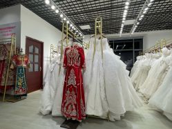 -NaNa婚纱礼服馆