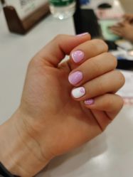 -进巍美甲美睫店
