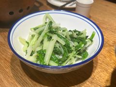 -聚鑫朋酸菜肥肠(文艺路口店)