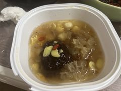 -满记甜品(优客百盛店)