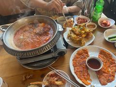 -喇喇排骨火锅·传统韩式脊骨汤(望京西园总店)