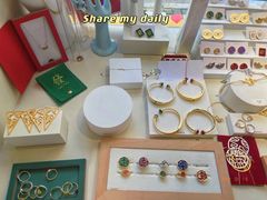 -LADY FAFA(巨鹿路陕西南路路口店)