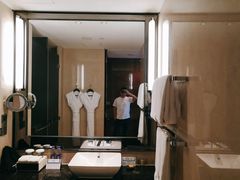 -广州天河希尔顿酒店