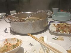 -朱氏牛鼎记鲜牛火锅(山水华庭店)