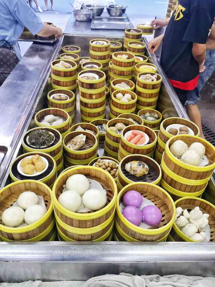 广兴夜茶(溪尾店)-"听朋友说这家夜茶还不错 三个女生顶着困的.