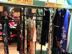 -东口码头·烧鸽子·鱼头泡饼·地方菜(金鹰悦城店)