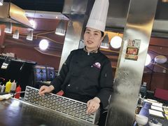 -利昂法式铁板主题餐厅(新奥购物中心店)