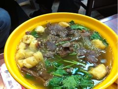 油豆腐牛肉粉丝汤-小杨生煎(湟普汇店)