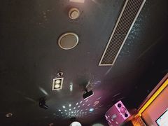 -好乐迪(张扬路八佰伴店)