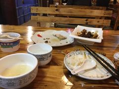 -小锅巴纳西餐厅
