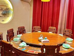 -满堂春特色餐馆