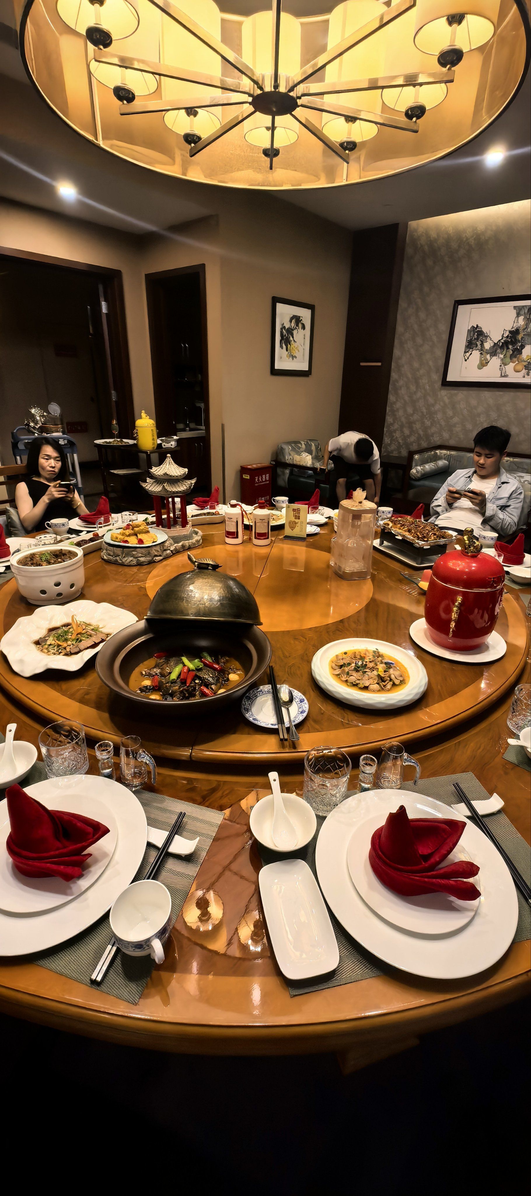 在固安聚餐的大都来臻舍家宴