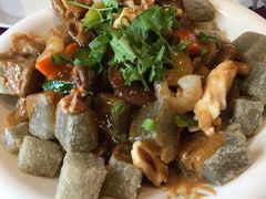 三鲜焖子-盈春大饭店(千山路店)