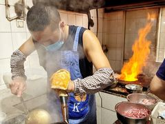 -正宗杨记普洱酸醋米线(总店)