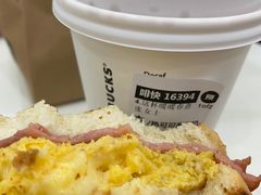 -星巴克(天津东江道香年广场店)