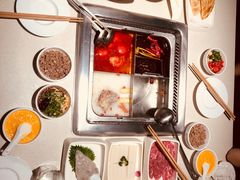 -海底捞火锅鲜切牛肉主题店(长寿路店)