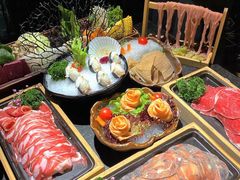 -湊湊火锅·茶憩(新中关购物中心店)