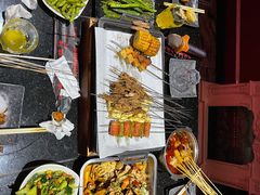 一锹海鲜-冰城小镇音乐串吧·聚会餐厅(百子湾店)