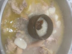 -朴小妹人参鸡汤火锅(长白山万达店)