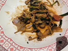 -谭厨中山传家菜.乳鸽.脆鲩鱼(华强北中航城店)