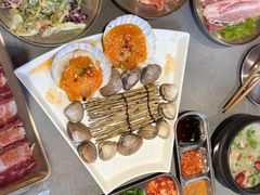 -围炉肉舍•炭烤活鳗•丹东海鲜烤肉(步行街店)