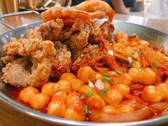 必点炸鸡翅配年糕-HOTISLAND海鸡岛·韩国料理(江南西店)