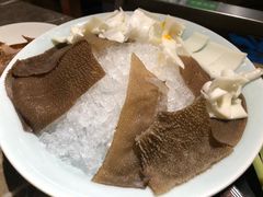 -三人行骨头王火锅(长寿店)