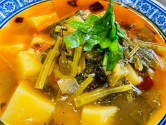 -蓝田九大碗民俗食府(蓝田店)