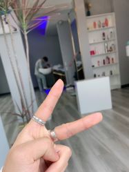 -KIMI HAIR SALON·烫染设计店