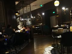 大堂-钱小奴海鲜自助黑金店(杭州滨江龙湖店)