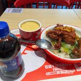 打工人的能量密码！超绝猪脚饭🍖